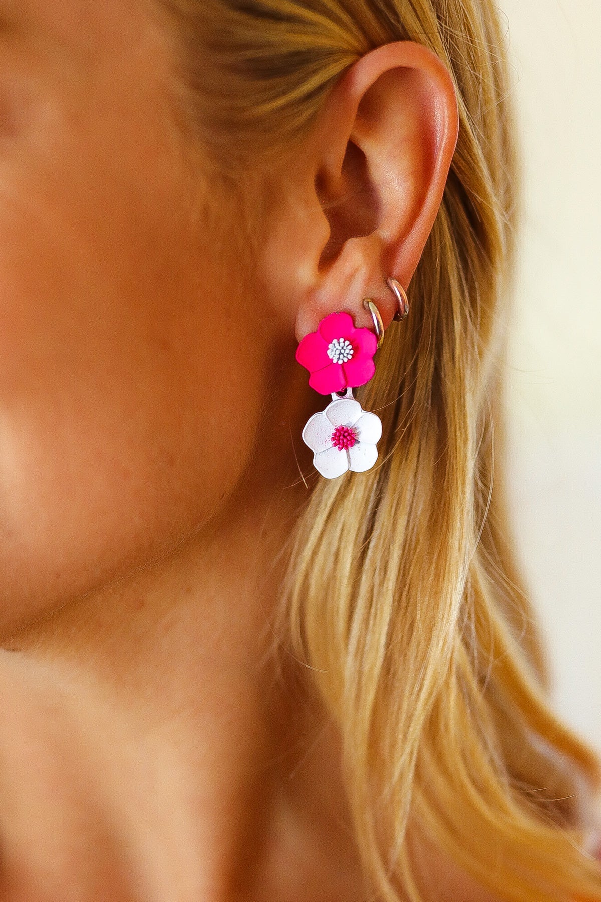 Fuchsia & White Tiered Flower Dangle Earrings