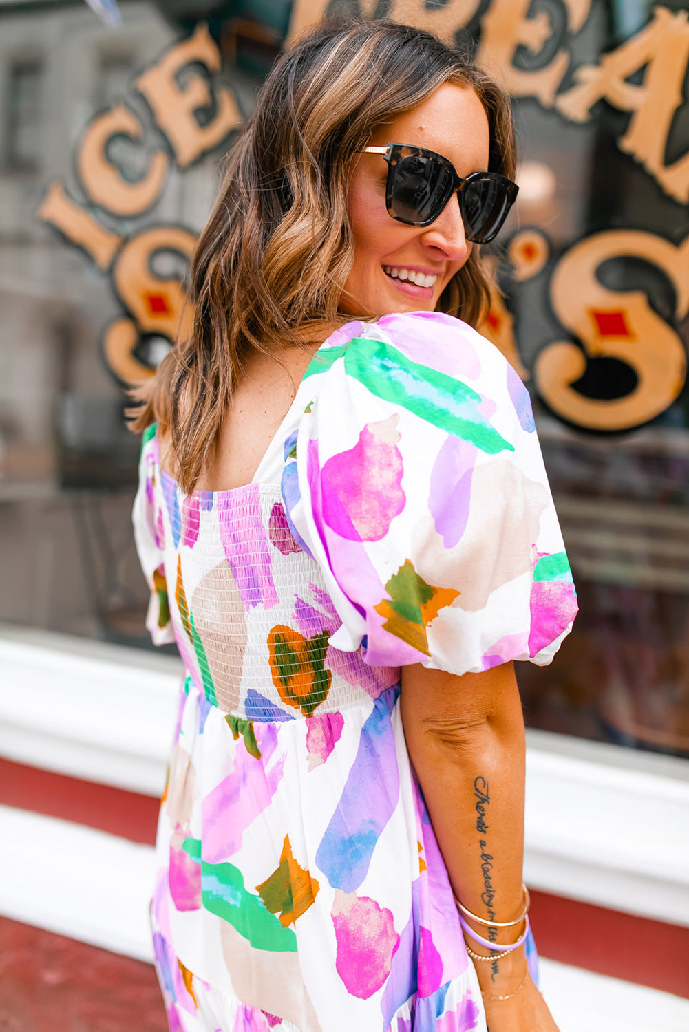 Abstract print puff sleeve midi dress: back